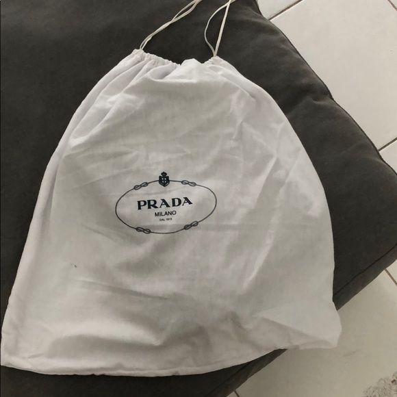Brand new Prada Messenger bag - Picture 1 of 5